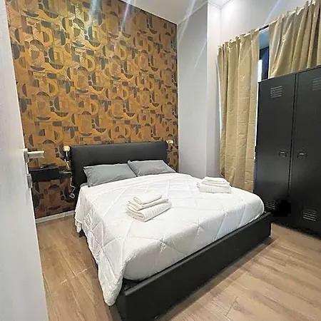 Regis 2 Centro Storico فندق كيفاسّو